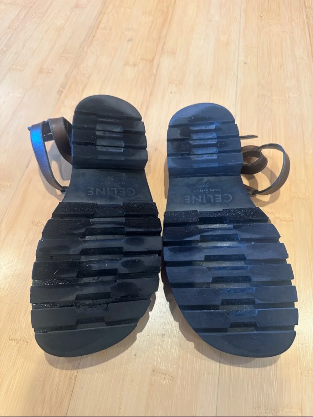 CELINE CLEA TRIOMPHE SANDAL IN CALFSKIN - VEGETAL TANNING - Picture 8 of 11